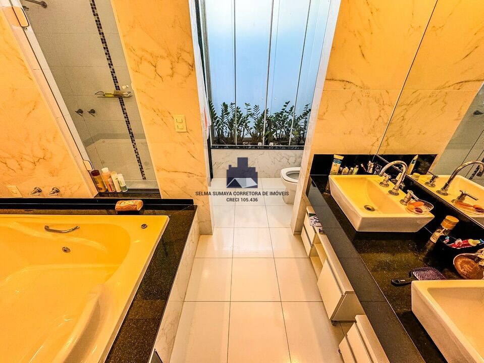 Casa de Condomínio com 4 quartos à venda, 270m² — foto 8 de 10