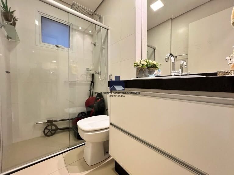 Apartamento com 2 quartos à venda, 70m² — foto 9 de 23