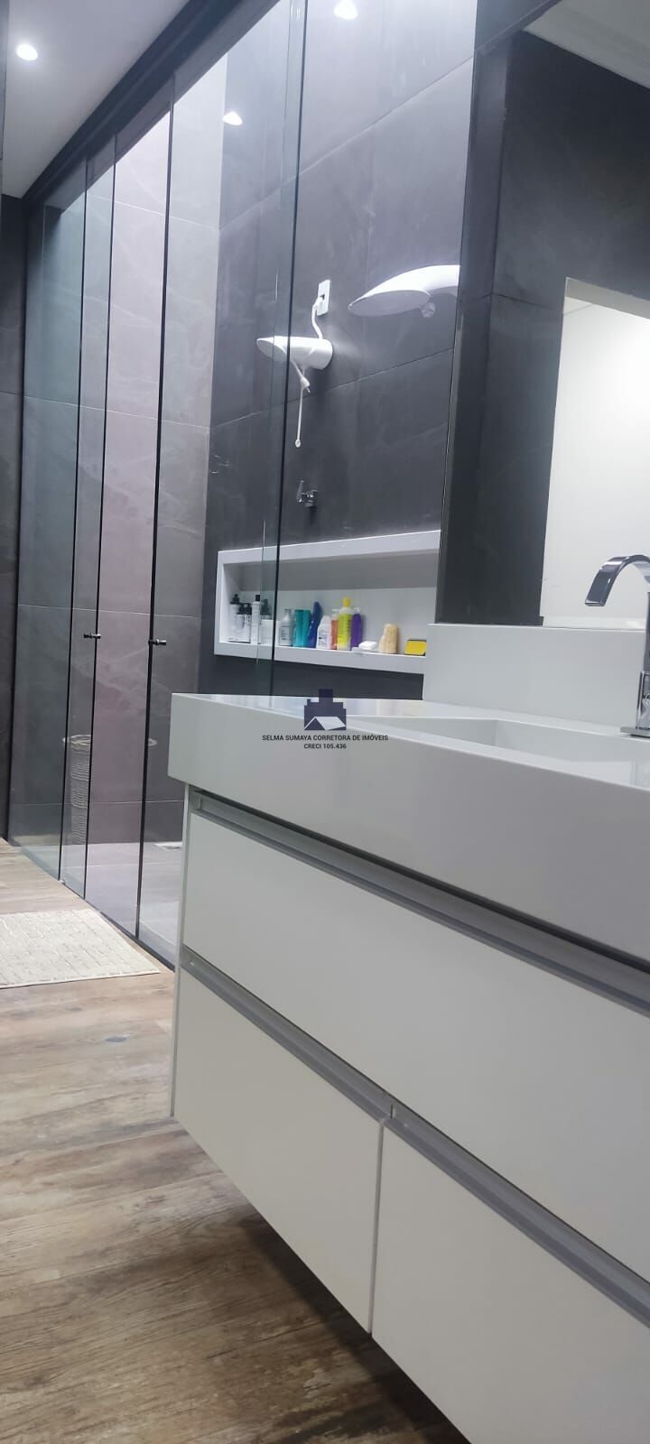 Casa com 4 quartos à venda, 375m² — foto 23 de 33
