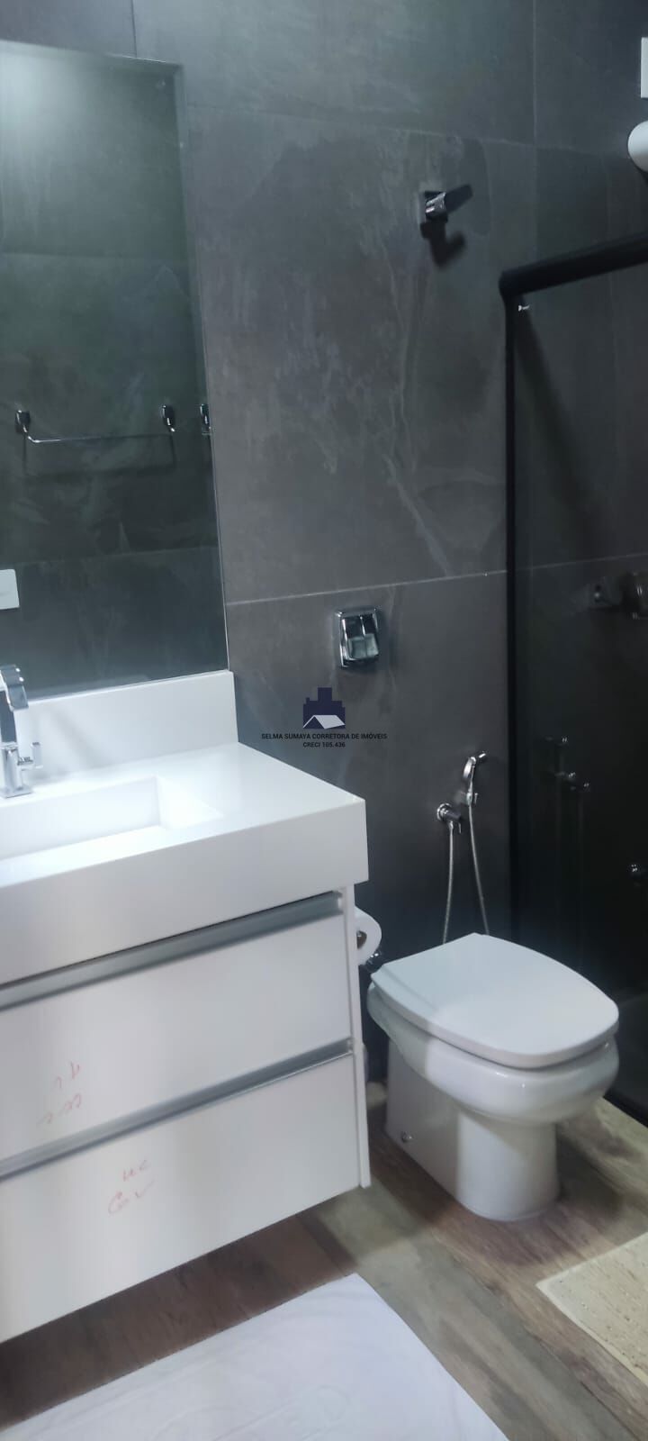 Casa com 4 quartos à venda, 375m² — foto 31 de 33