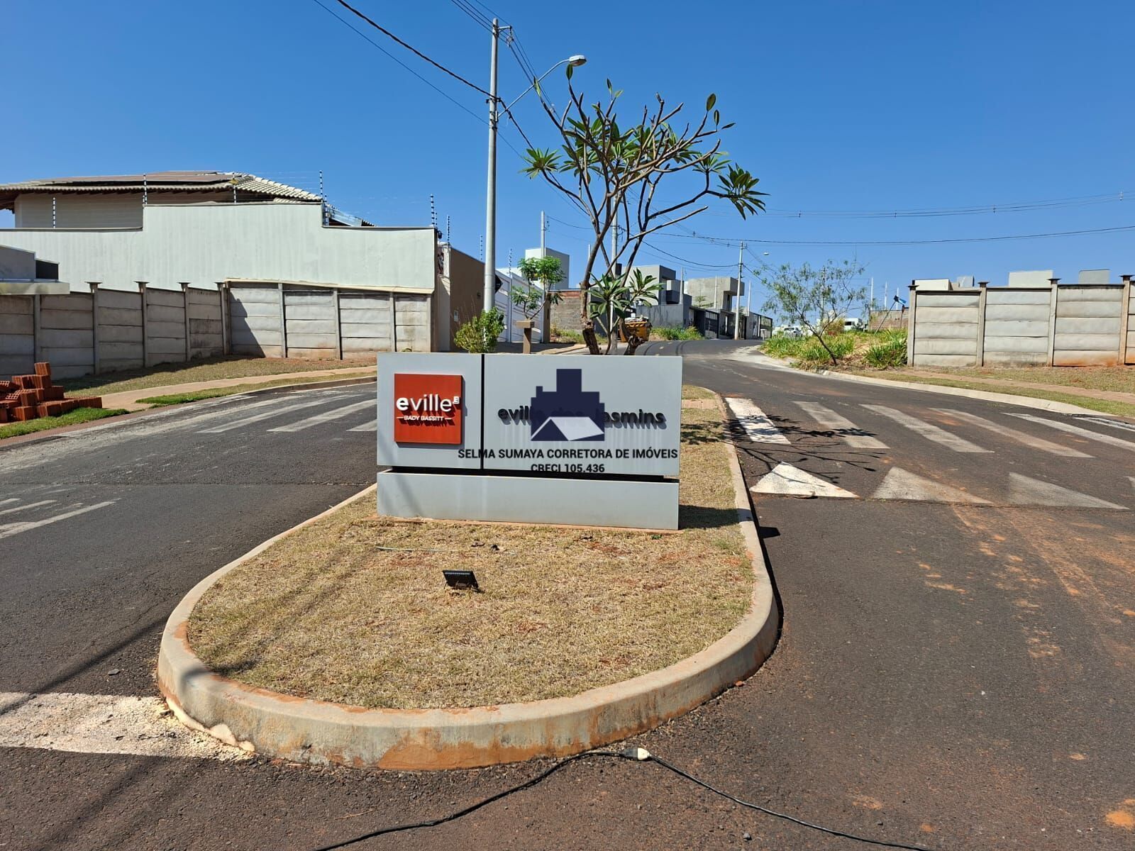 Casa com 3 quartos à venda, 142m² — foto 4 de 5