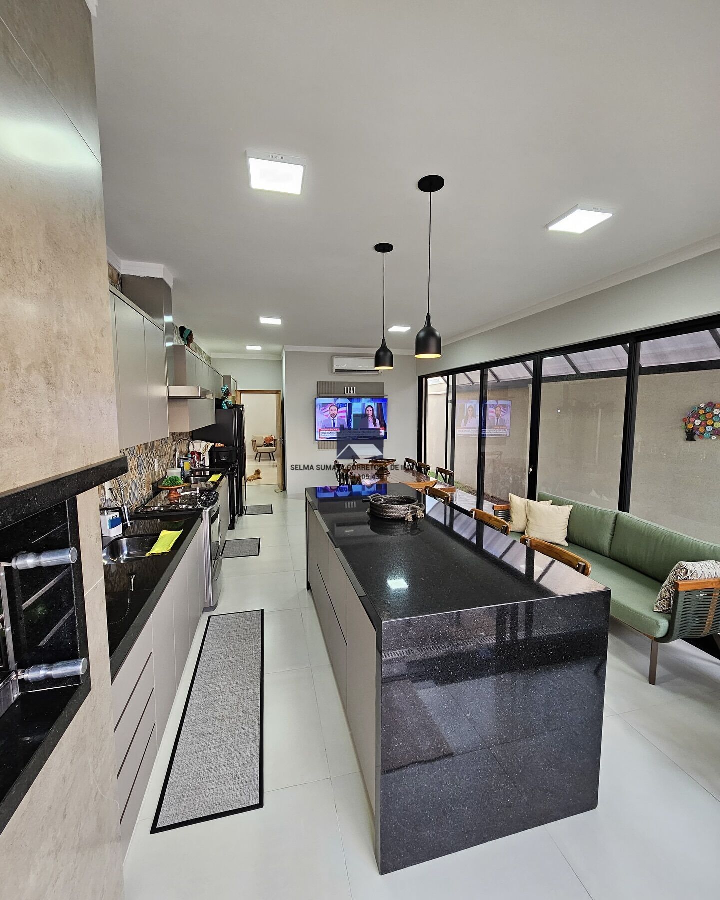 Casa de Condomínio com 3 quartos à venda, 226m² — foto 6 de 10