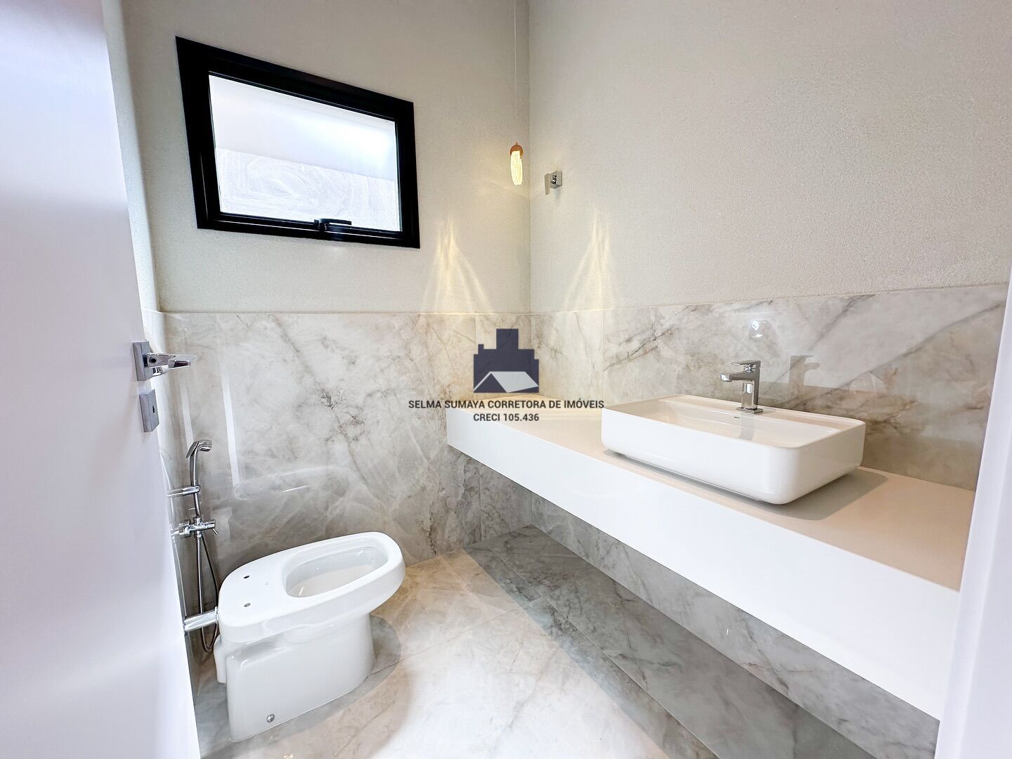 Casa de Condomínio com 3 quartos à venda, 240m² — foto 12 de 20