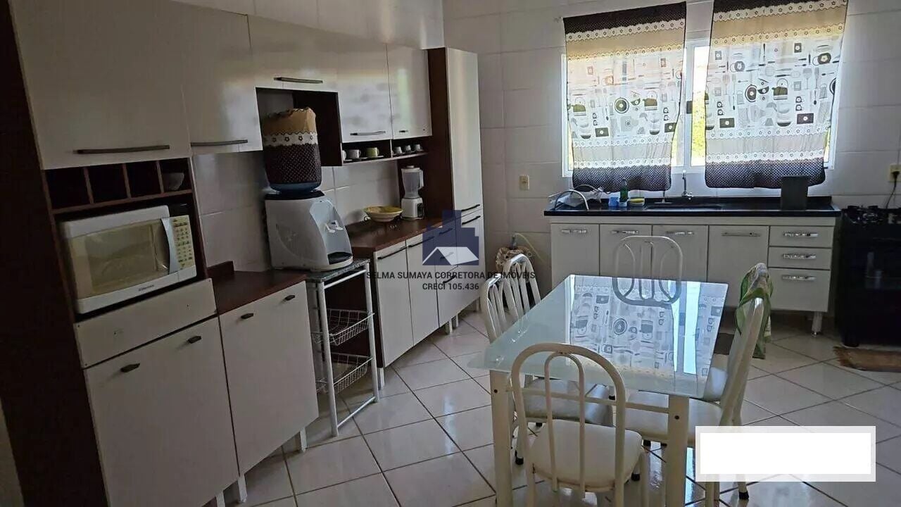 Fazenda / Sítio / Chácara com 4 quartos à venda, 803m² — foto 9 de 16
