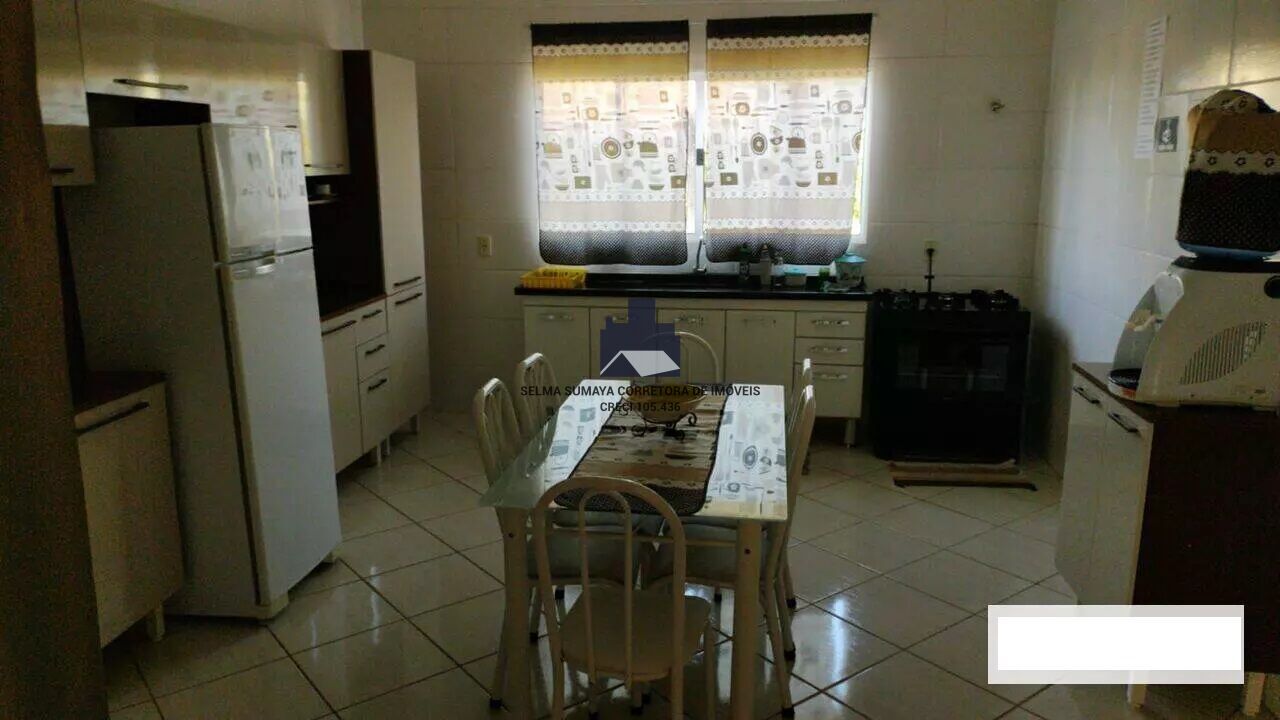 Fazenda / Sítio / Chácara com 4 quartos à venda, 803m² — foto 4 de 16