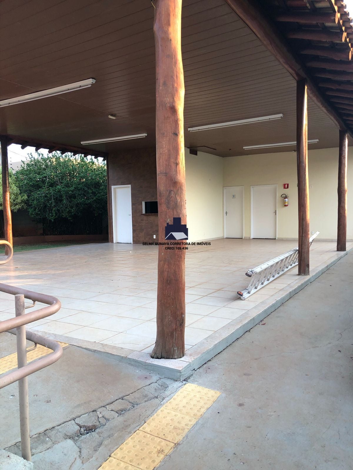 Terreno / Lote / Condomínio à venda, 231m² — foto 4 de 5