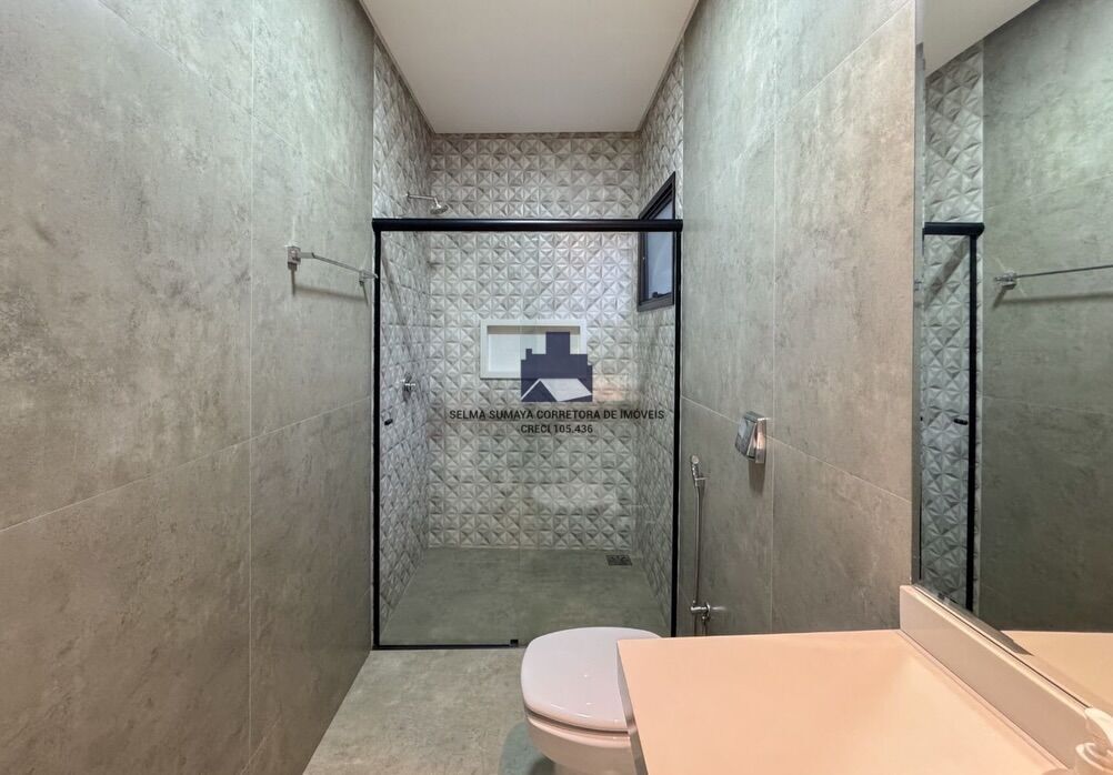 Casa de Condomínio com 3 quartos à venda, 250m² — foto 9 de 17