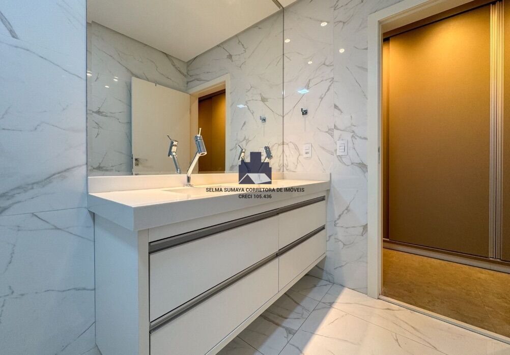 Casa de Condomínio com 3 quartos à venda, 250m² — foto 8 de 17