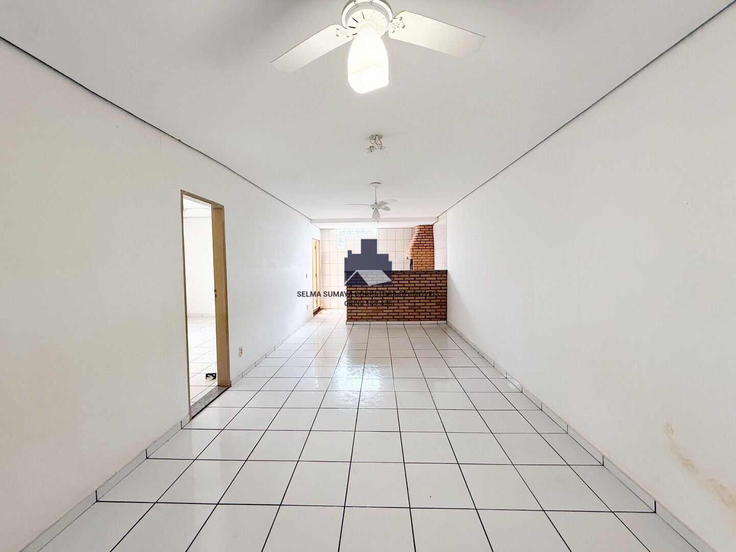 Casa de Condomínio com 3 quartos à venda, 180m² — foto 4 de 13