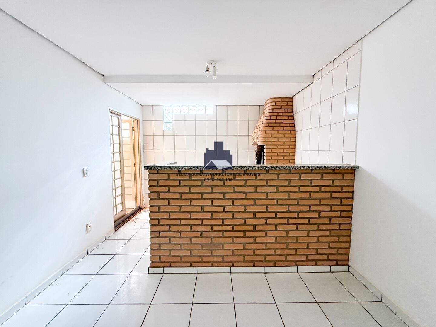 Casa de Condomínio com 3 quartos à venda, 180m² — foto 10 de 13