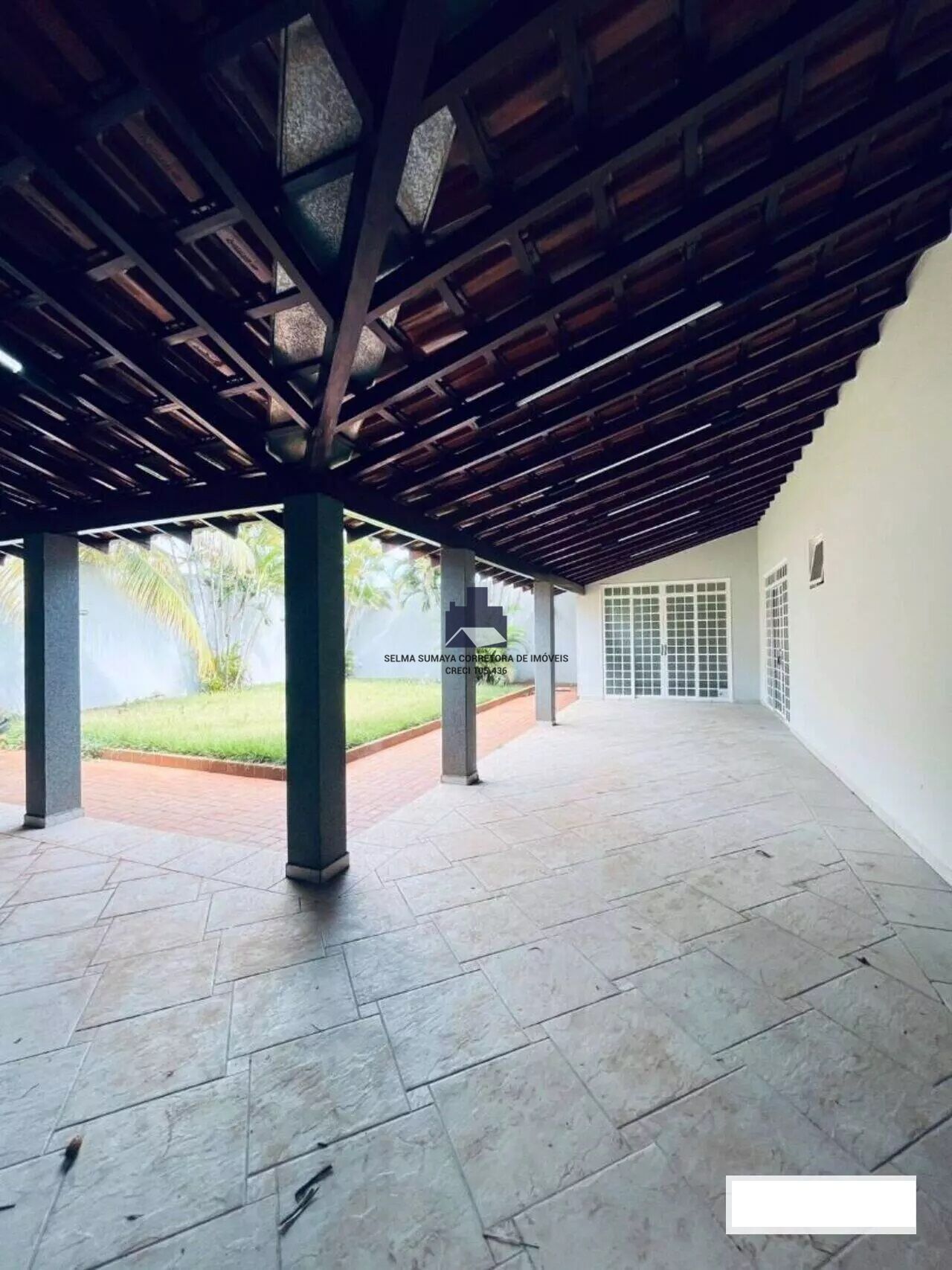 Casa com 4 quartos à venda, 270m² — foto 13 de 21