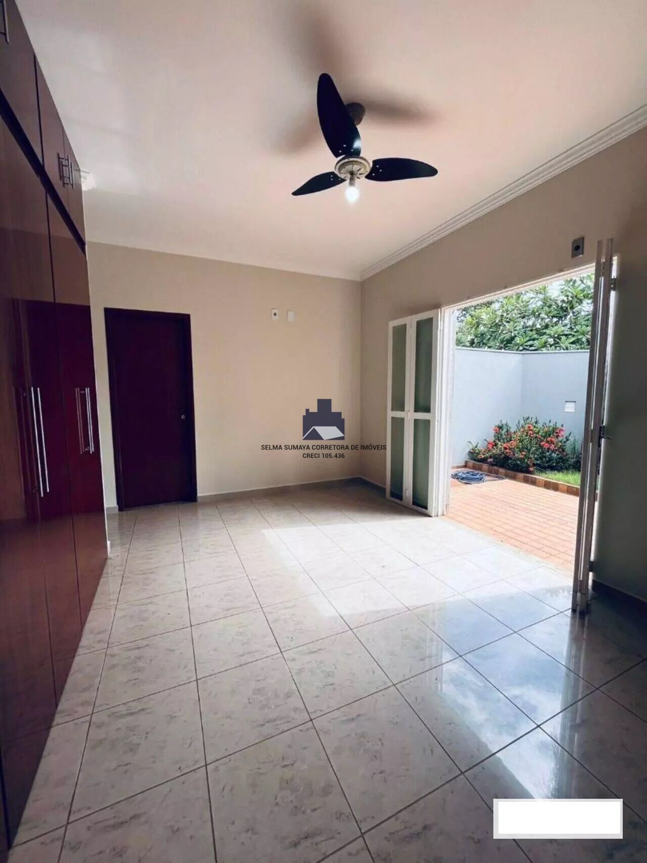 Casa com 4 quartos à venda, 270m² — foto 20 de 21