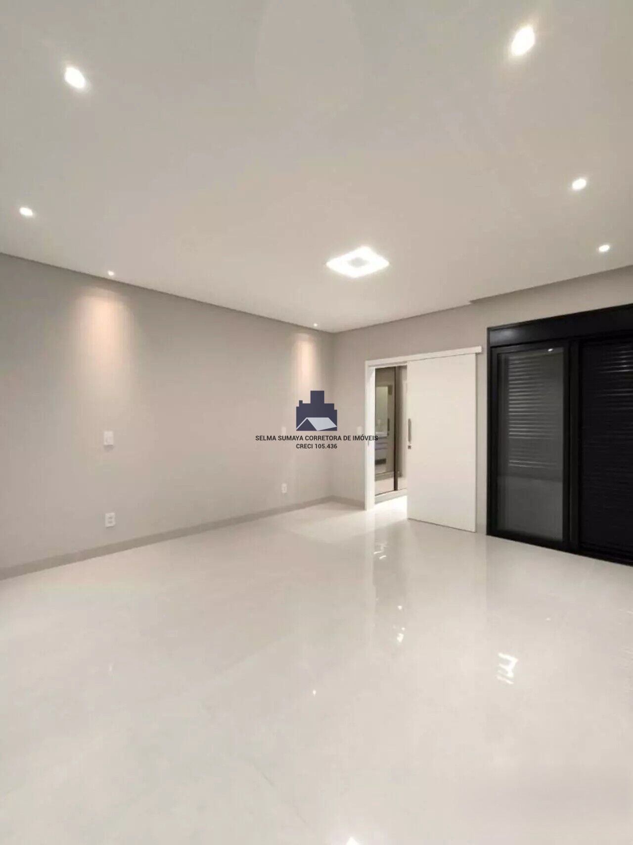 Casa de Condomínio com 3 quartos à venda, 241m² — foto 25 de 31