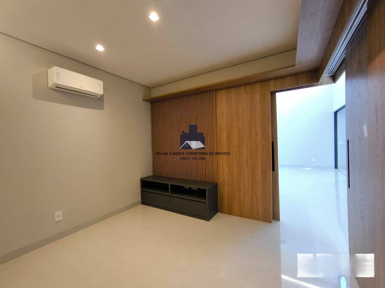 Casa de Condomínio com 3 quartos à venda, 241m² — foto 5 de 31