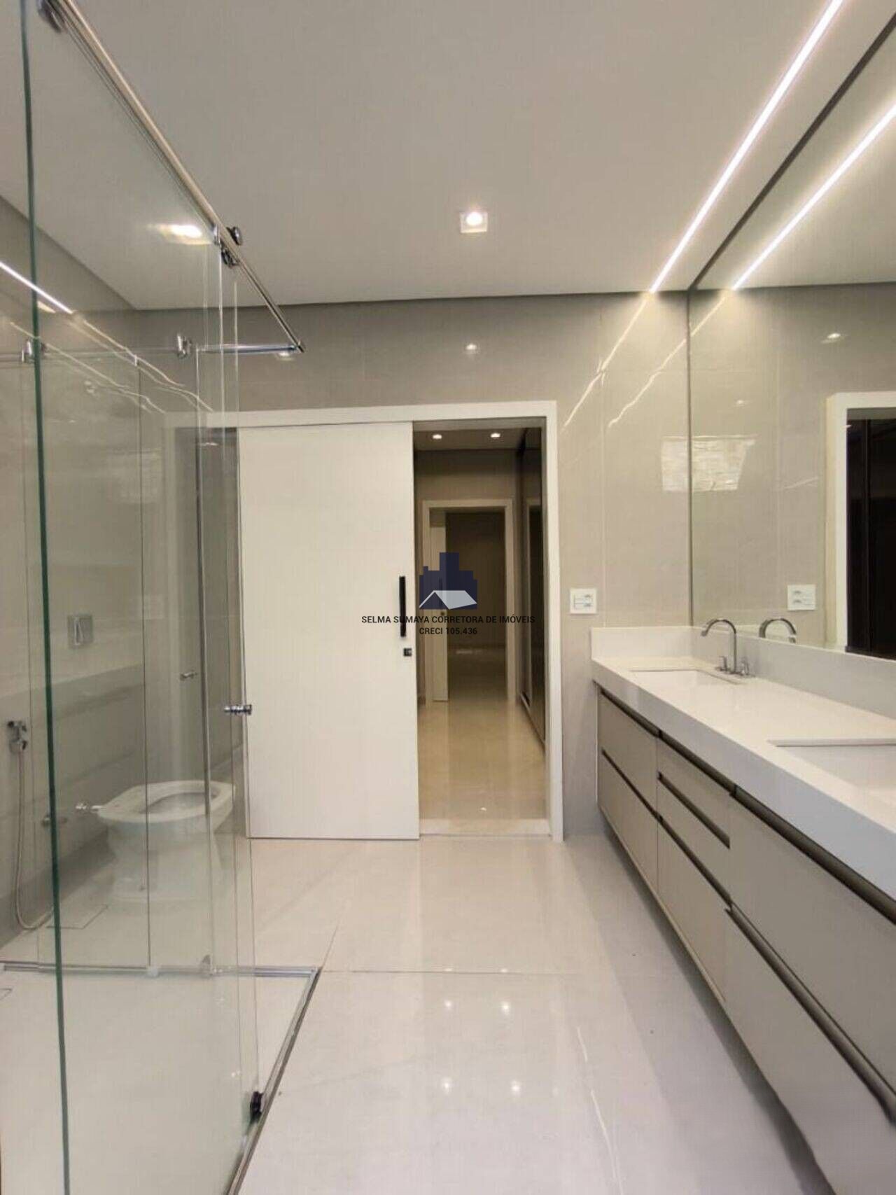 Casa de Condomínio com 3 quartos à venda, 241m² — foto 26 de 31