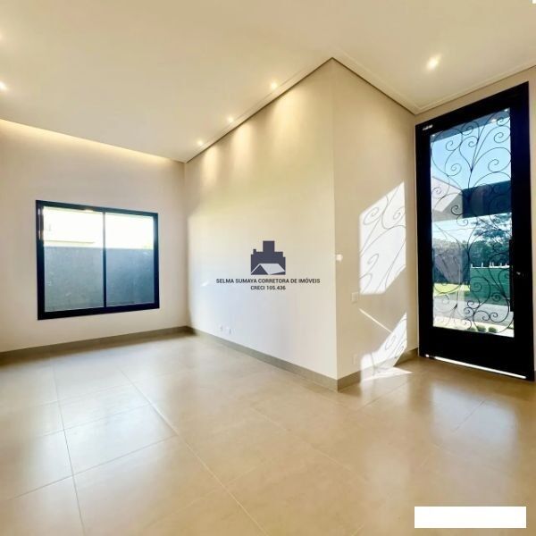 Casa de Condomínio com 3 quartos à venda, 227m² — foto 4 de 11