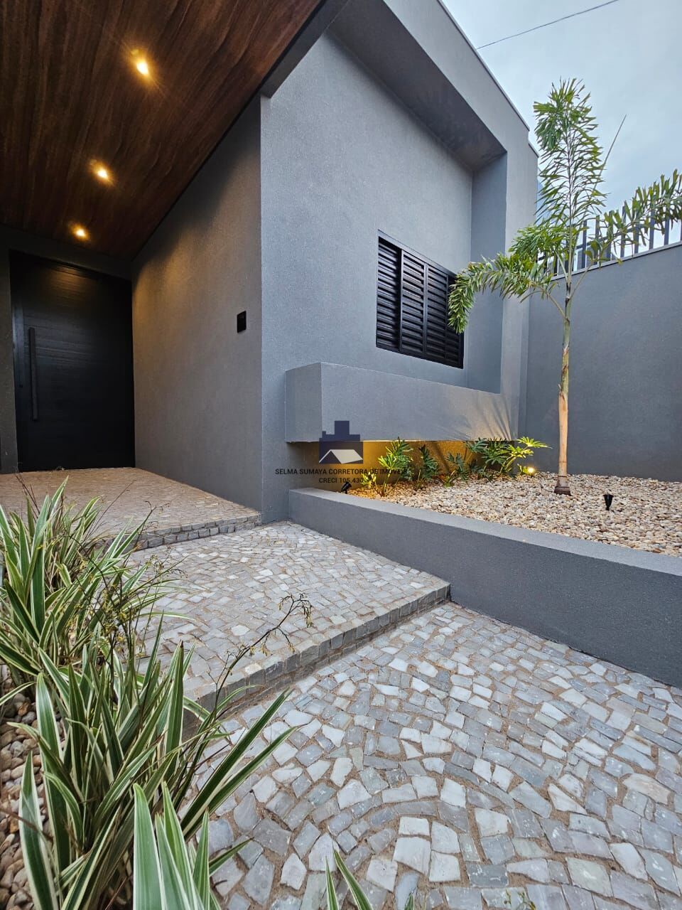 Casa com 3 quartos à venda, 130m² — foto 10 de 13