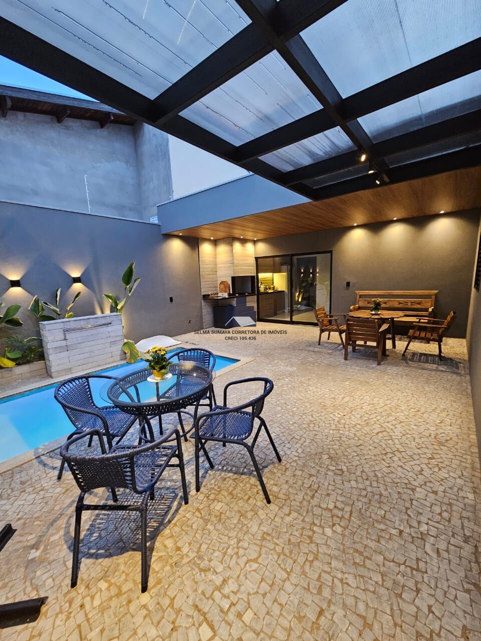 Casa com 3 quartos à venda, 130m² — foto 4 de 13