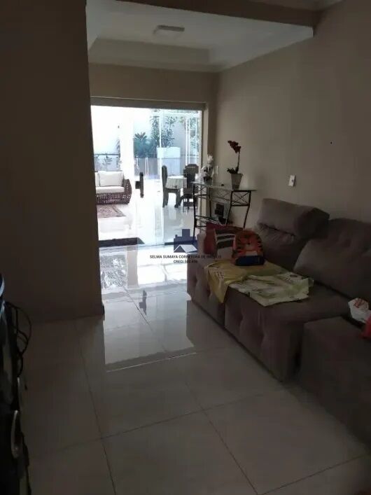 Casa com 3 quartos à venda, 340m² — foto 14 de 23