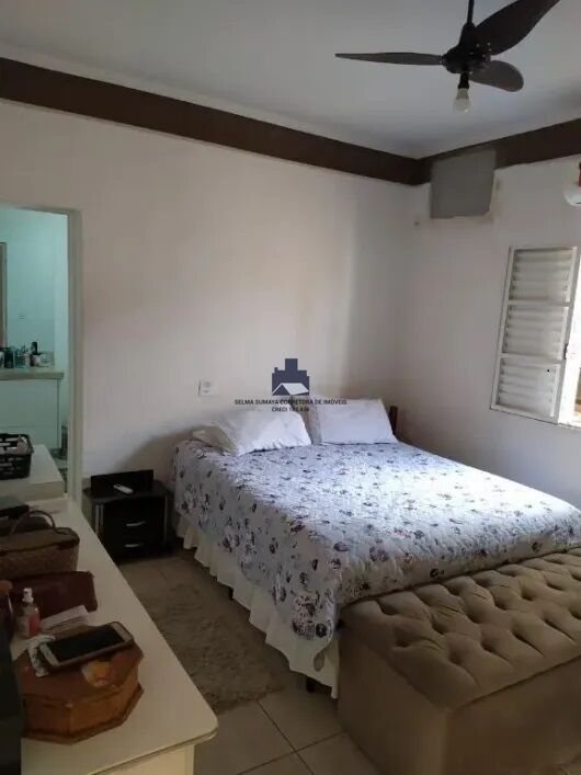 Casa com 3 quartos à venda, 340m² — foto 18 de 23