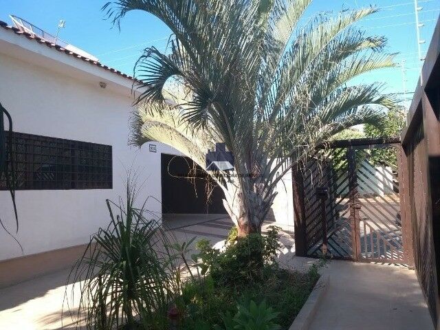 Casa com 3 quartos à venda, 450m² — foto 5 de 11
