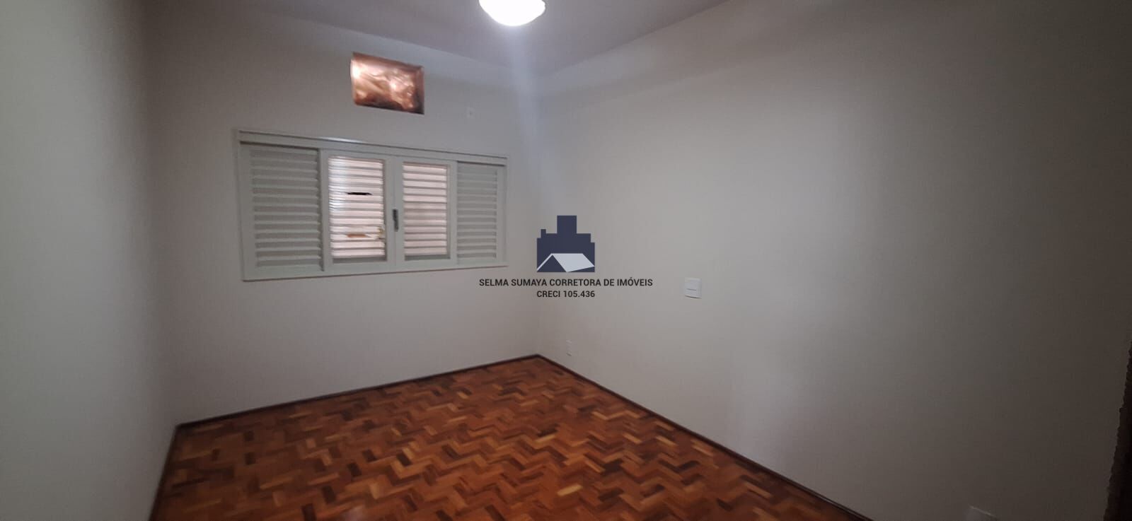 Casa com 3 quartos à venda, 200m² — foto 15 de 28