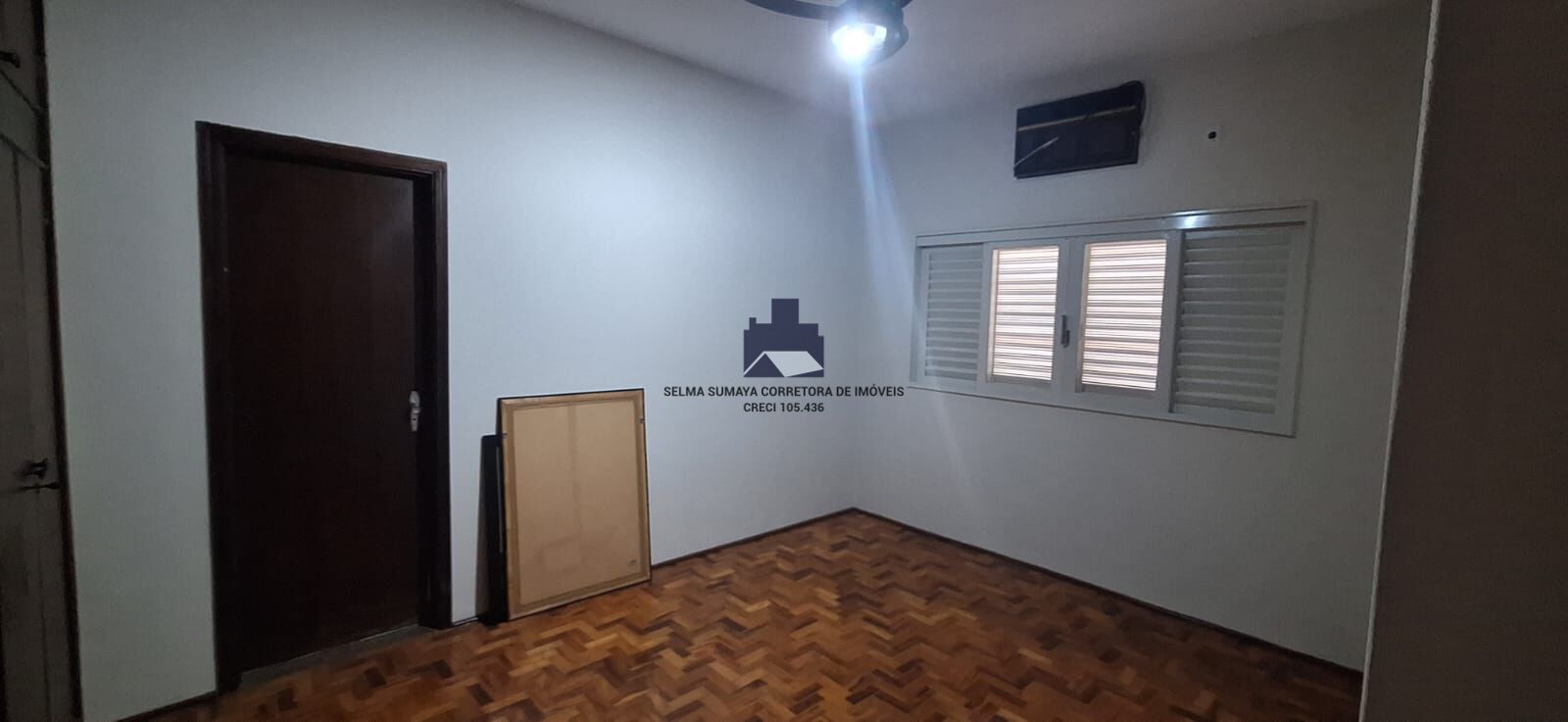 Casa com 3 quartos à venda, 200m² — foto 9 de 28