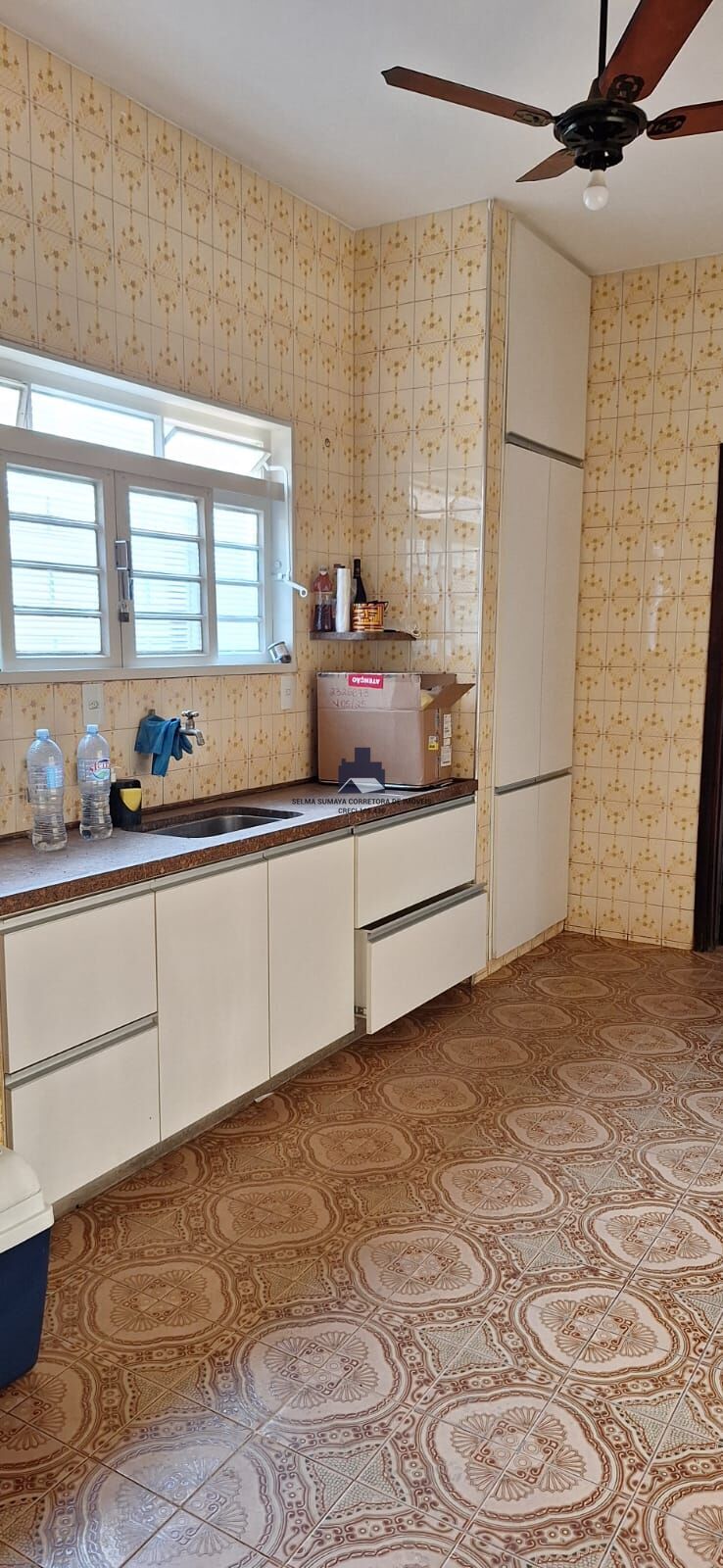 Casa com 3 quartos à venda, 200m² — foto 19 de 28