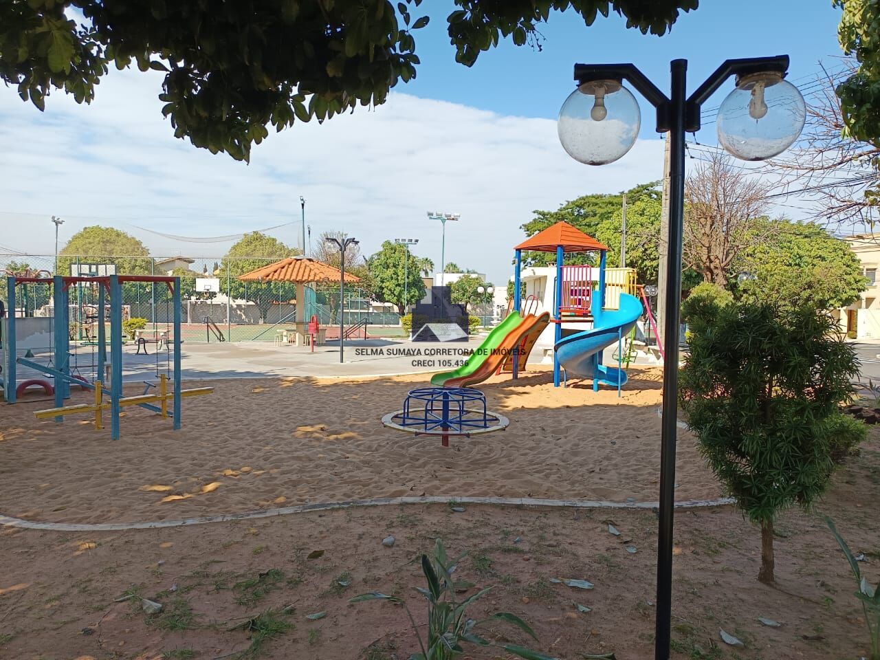 Terreno / Lote / Condomínio à venda, 450m² — foto 15 de 19