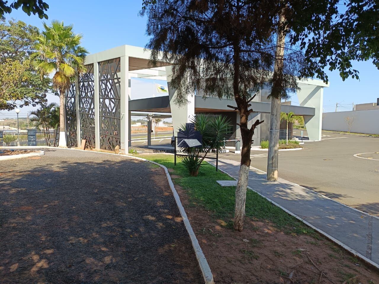 Terreno / Lote / Condomínio à venda, 450m² — foto 17 de 19