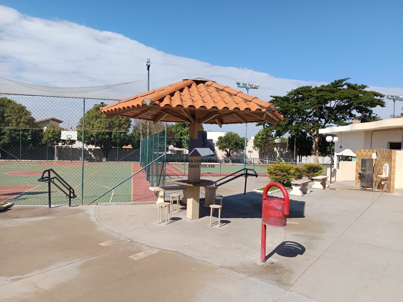 Terreno / Lote / Condomínio à venda, 450m² — foto 8 de 19