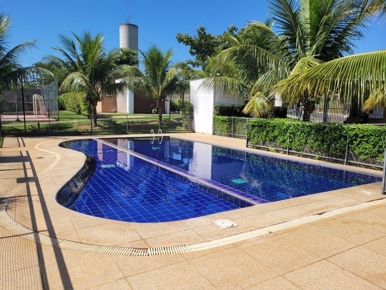 Terreno / Lote / Condomínio à venda, 253m² — foto 6 de 19