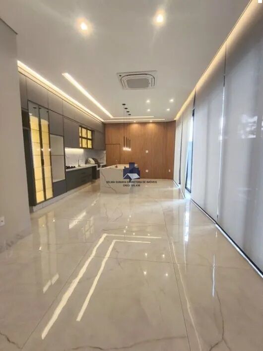 Casa de Condomínio com 4 quartos à venda, 273m² — foto 4 de 18