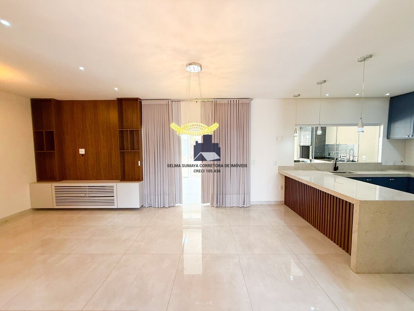 Casa de Condomínio com 3 quartos à venda, 235m² — foto 7 de 20