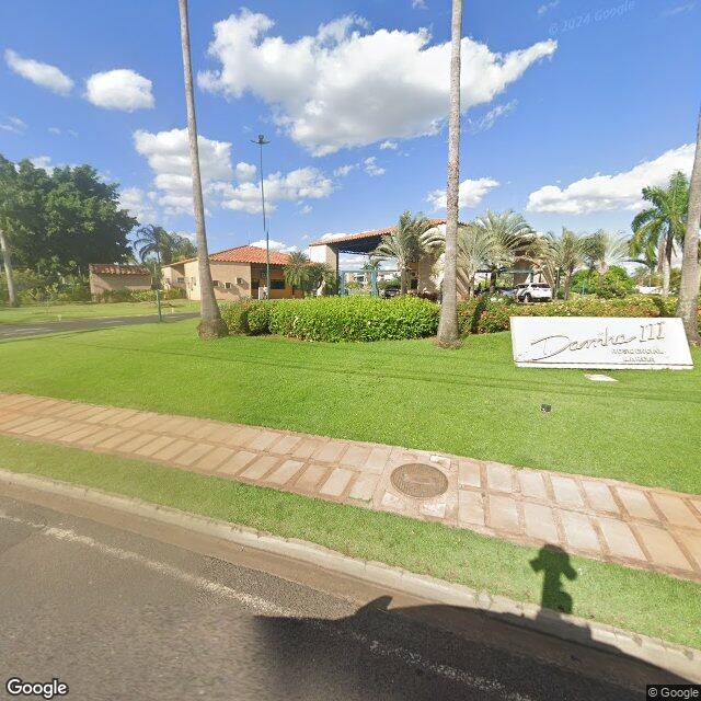 Imagem estática do "Street View" da localização