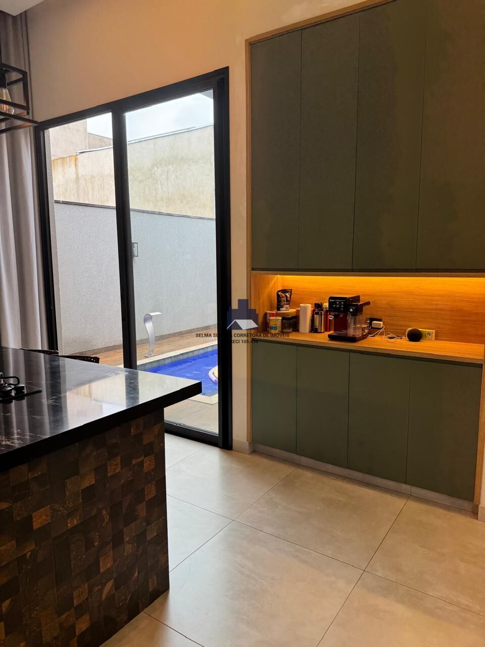Casa de Condomínio com 3 quartos à venda, 176m² — foto 6 de 29