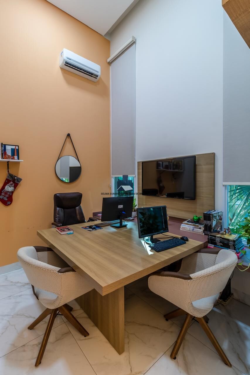 Casa de Condomínio com 3 quartos à venda, 242m² — foto 8 de 27