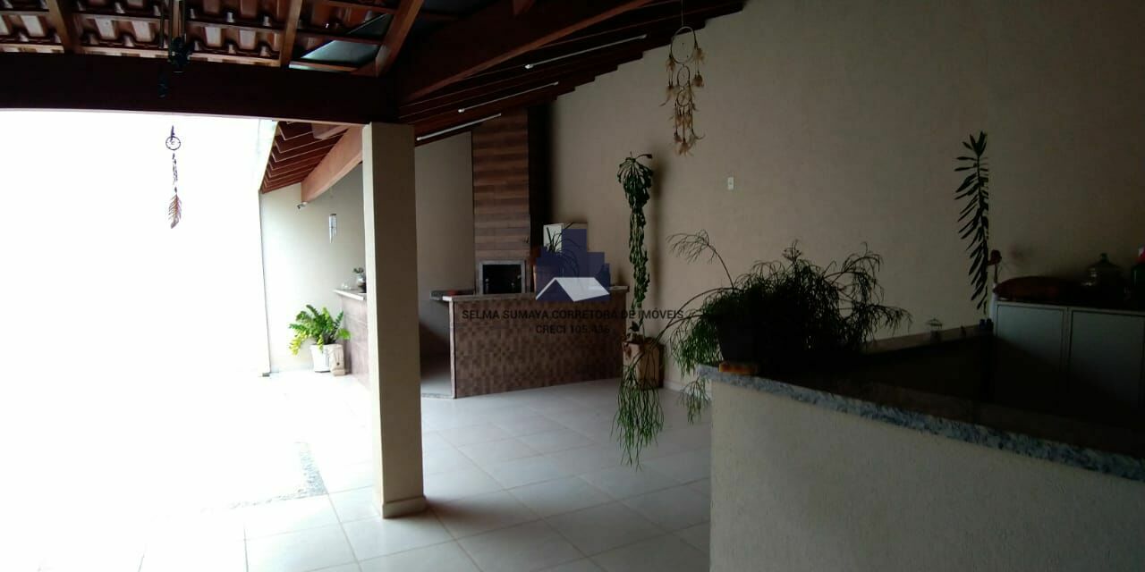 Casa com 3 quartos à venda, 300m² — foto 12 de 28