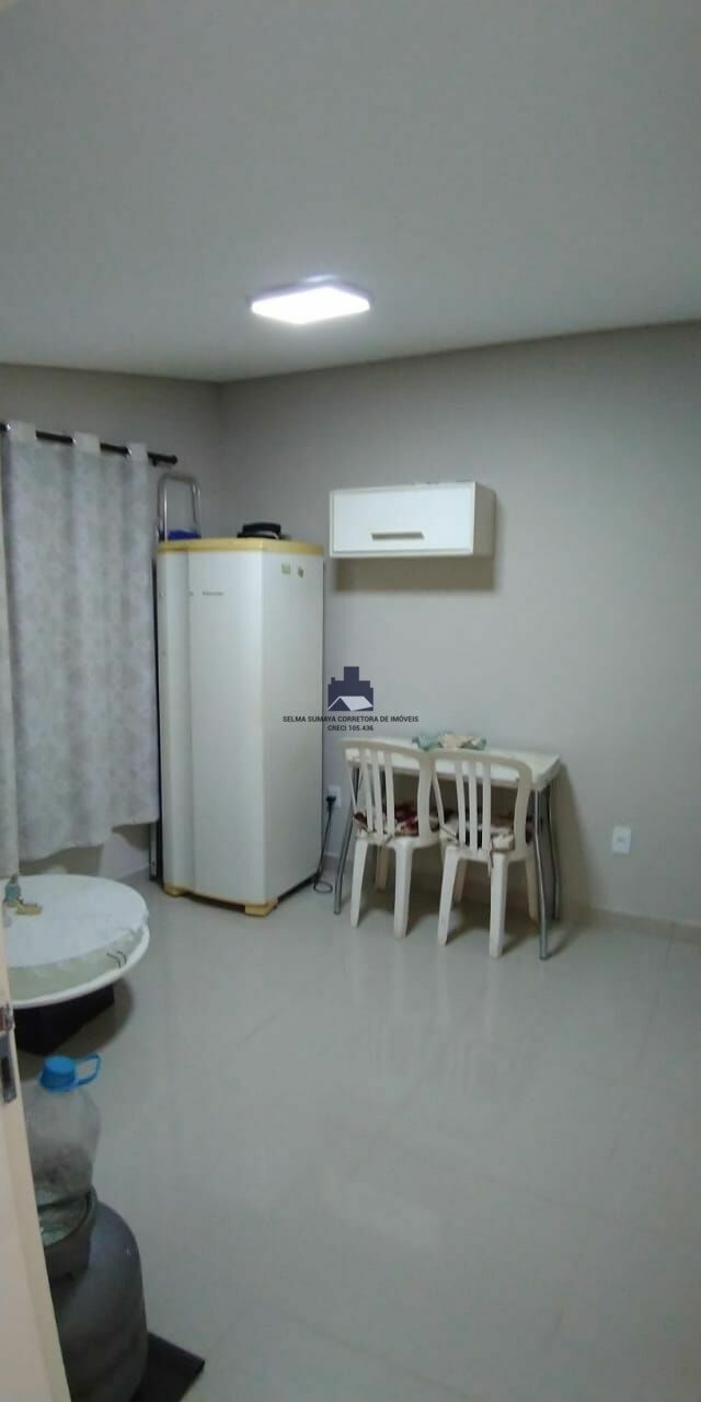 Casa com 3 quartos à venda, 300m² — foto 19 de 28