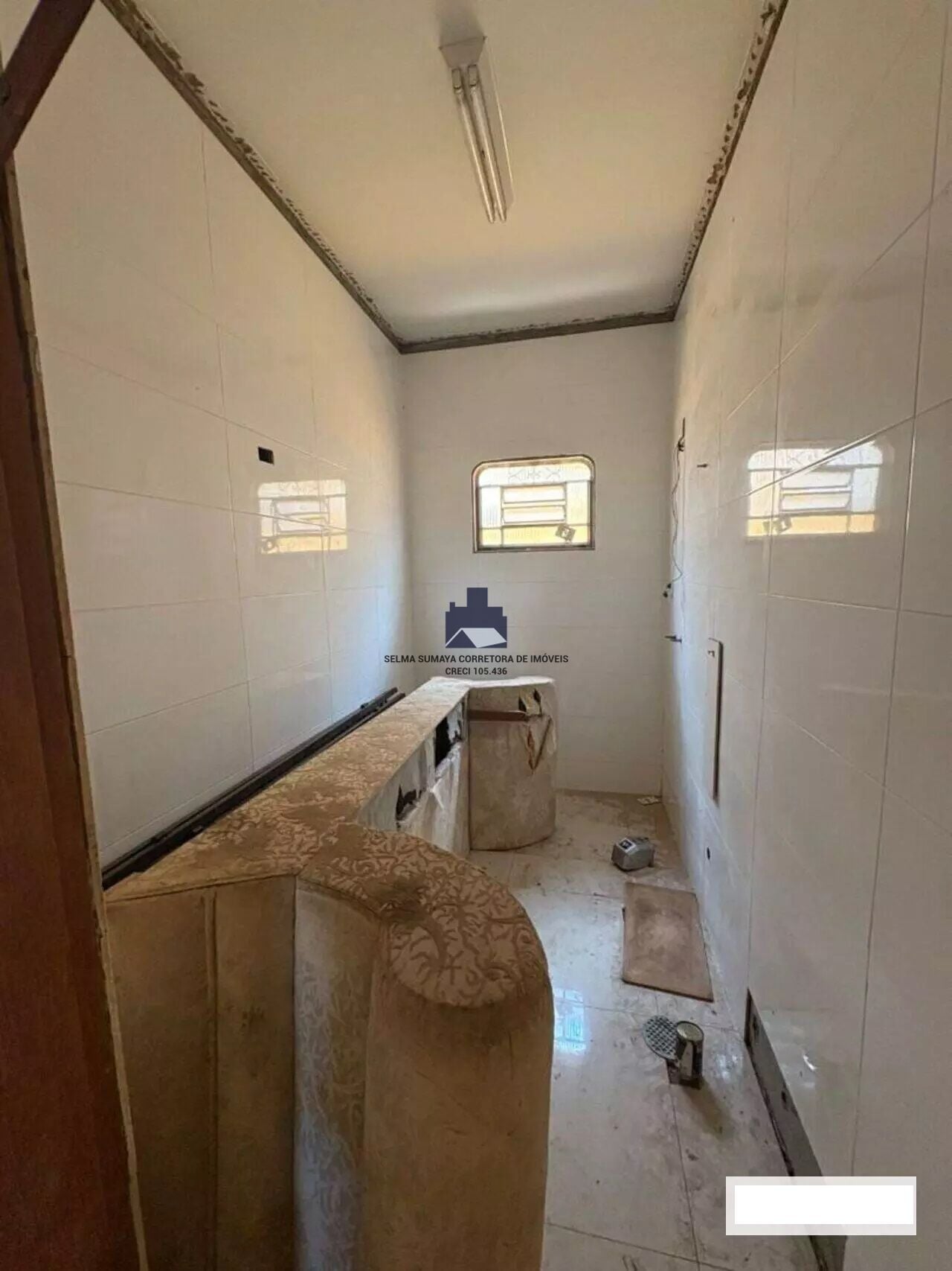Casa com 3 quartos à venda, 229m² — foto 8 de 10