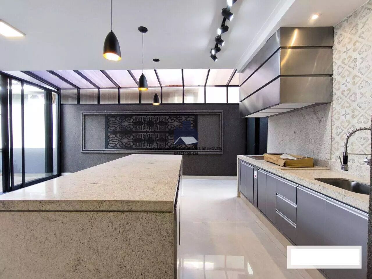 Casa de Condomínio com 4 quartos à venda, 280m² — foto 13 de 31