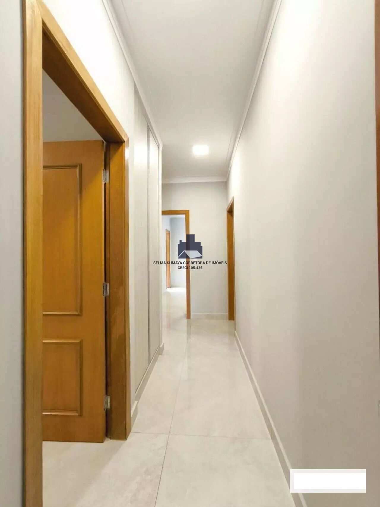Casa de Condomínio com 4 quartos à venda, 280m² — foto 10 de 31