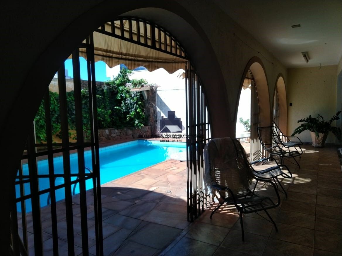 Casa com 3 quartos à venda, 430m² — foto 10 de 29