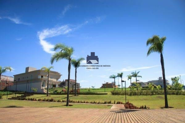 Terreno / Lote / Condomínio à venda, 593m² — foto 7 de 8