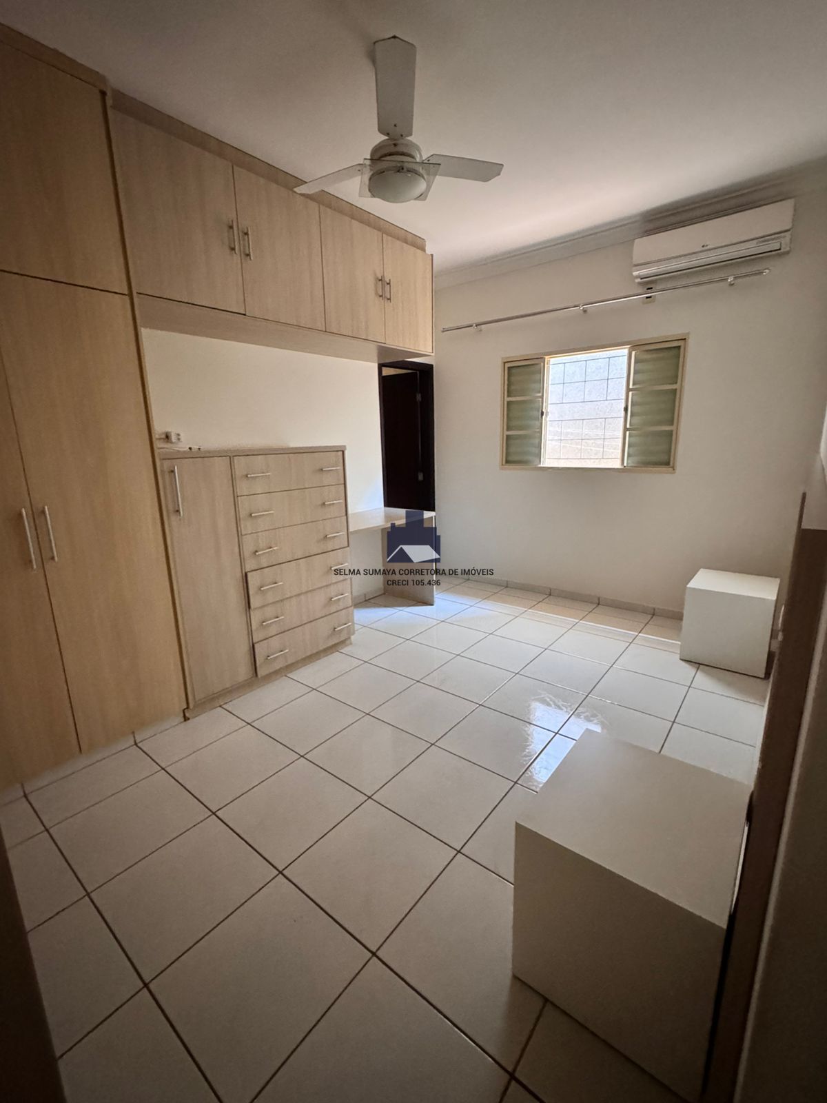 Casa de Condomínio com 3 quartos à venda, 160m² — foto 8 de 23