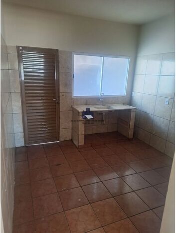 Casa com 2 quartos à venda, 100m² — foto 4 de 13