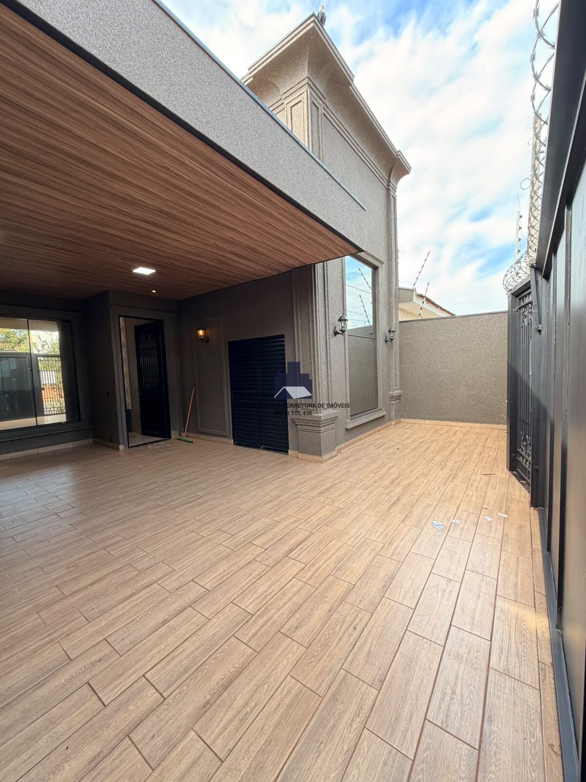 Casa com 3 quartos à venda, 170m² — foto 49 de 50
