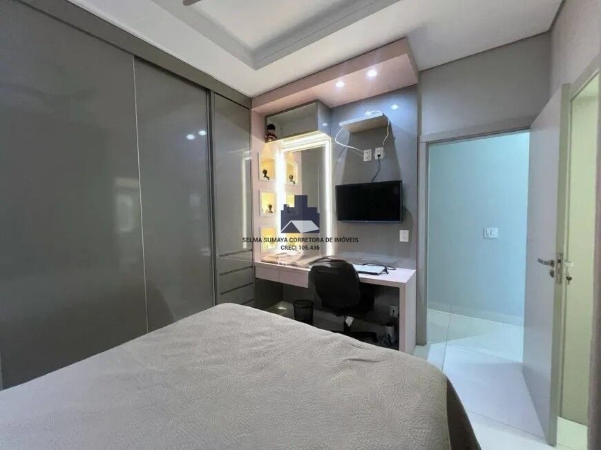 Casa de Condomínio com 3 quartos à venda, 250m² — foto 10 de 18