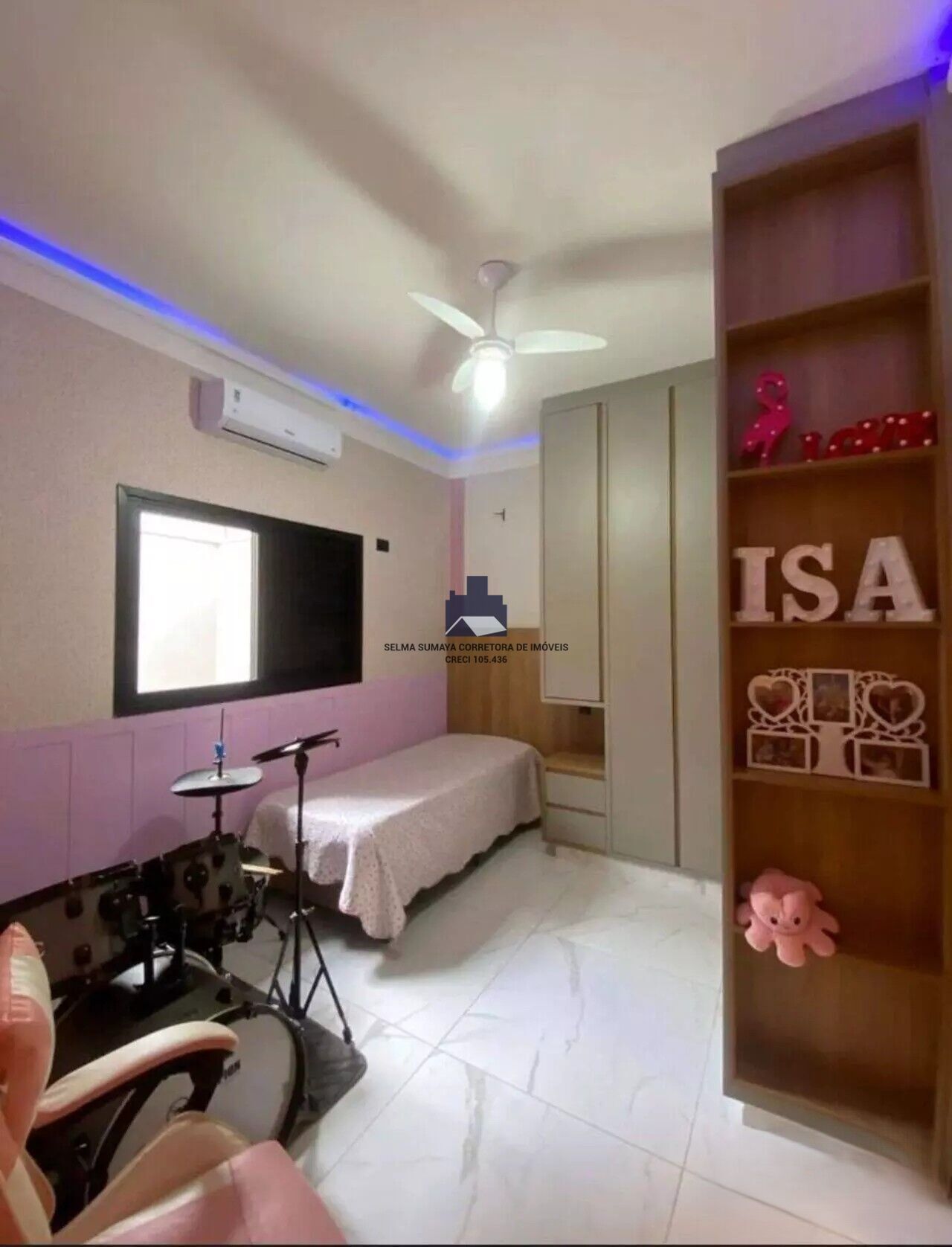 Casa de Condomínio com 3 quartos à venda, 200m² — foto 9 de 18