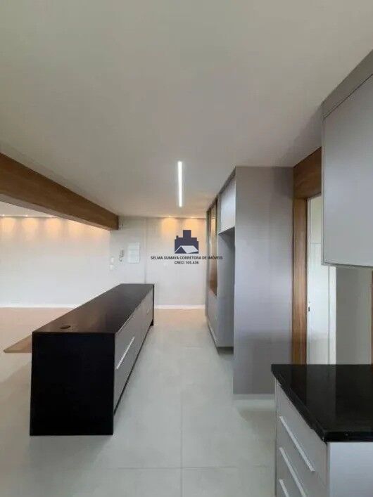 Apartamento com 3 quartos à venda, 174m² — foto 18 de 24